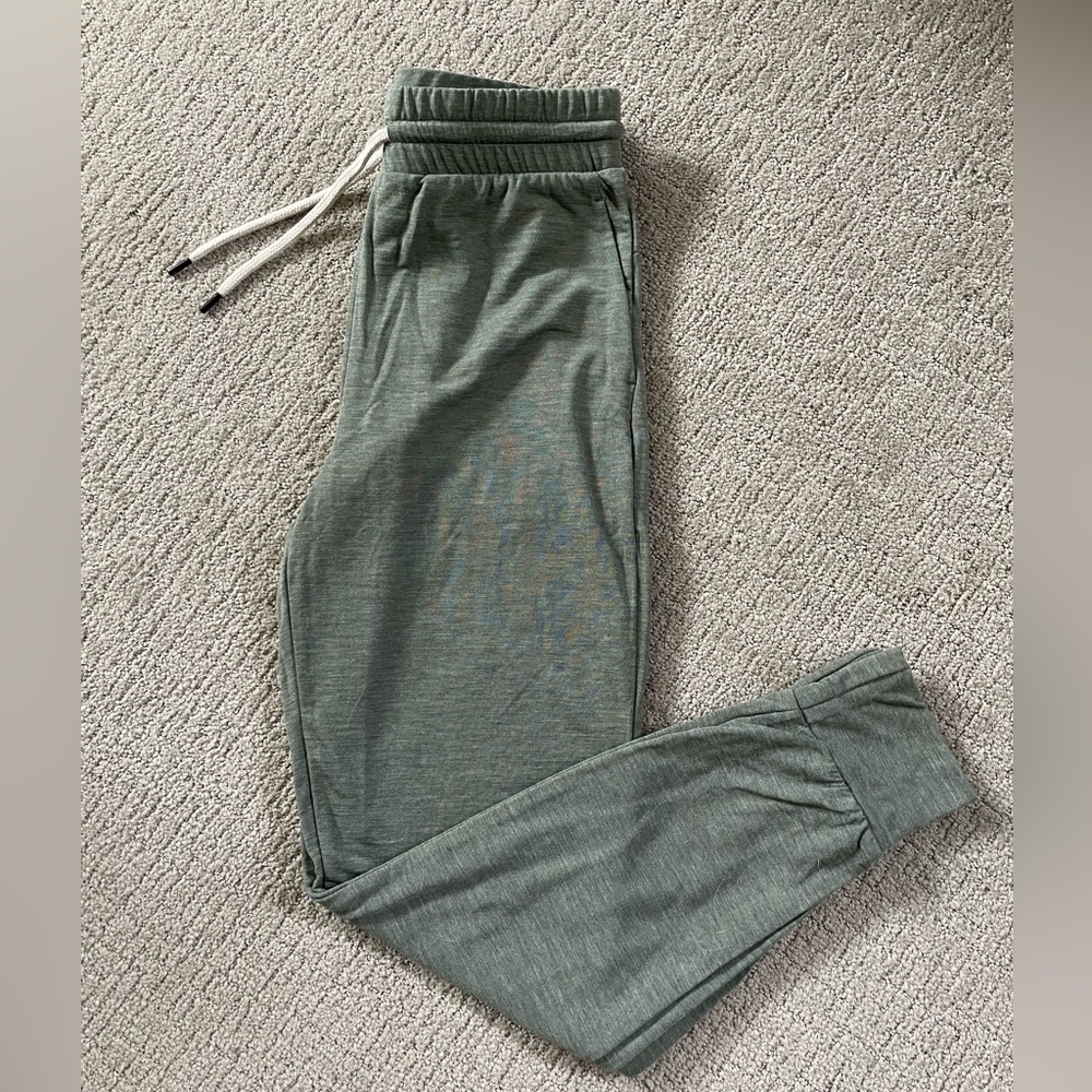 The North Face Lightweight Jogger Sweatpants